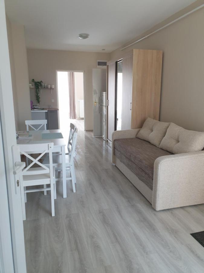Chill House Apartman Eger Exterior foto